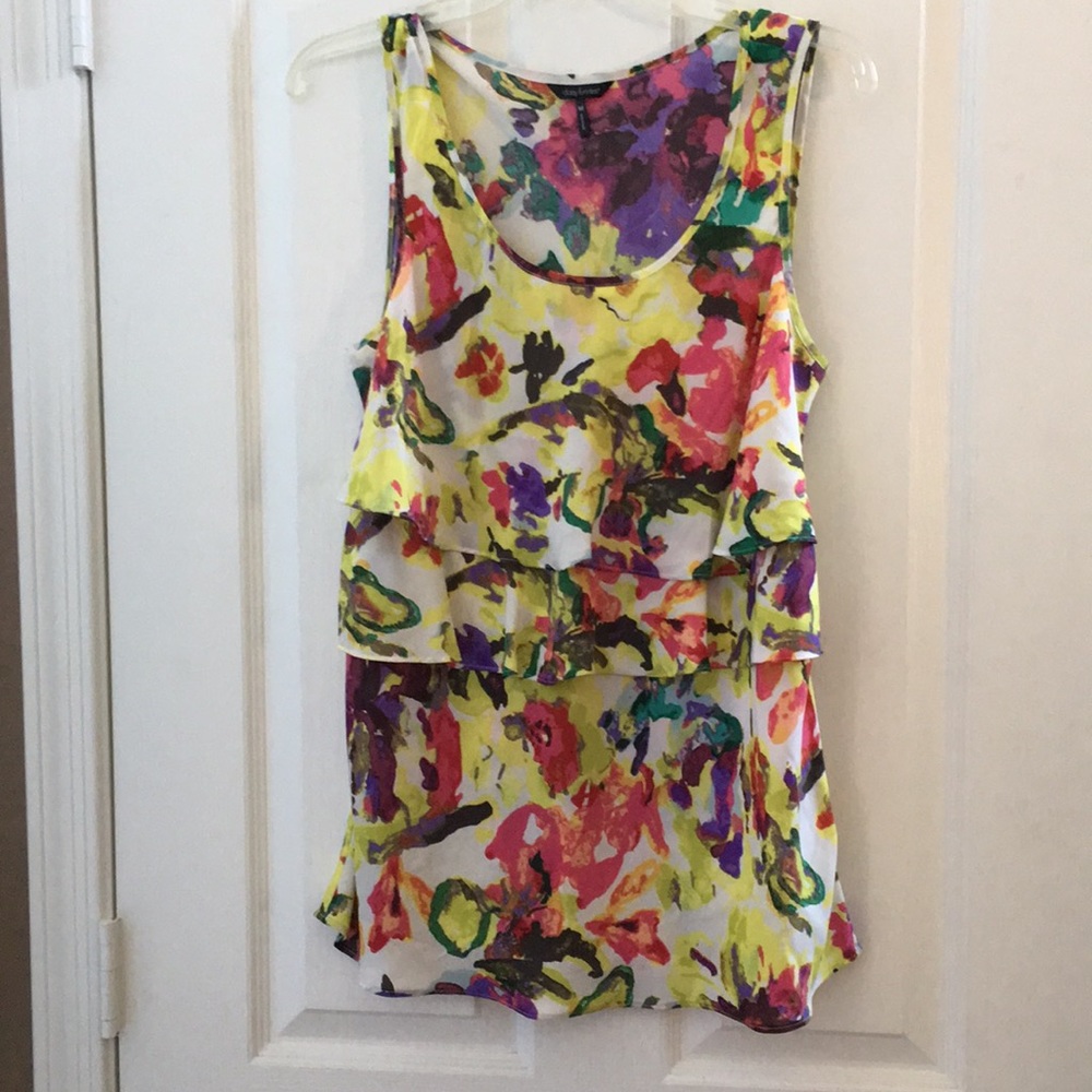 FINAL MARKDOWN Ladies daisy fuentes top medium